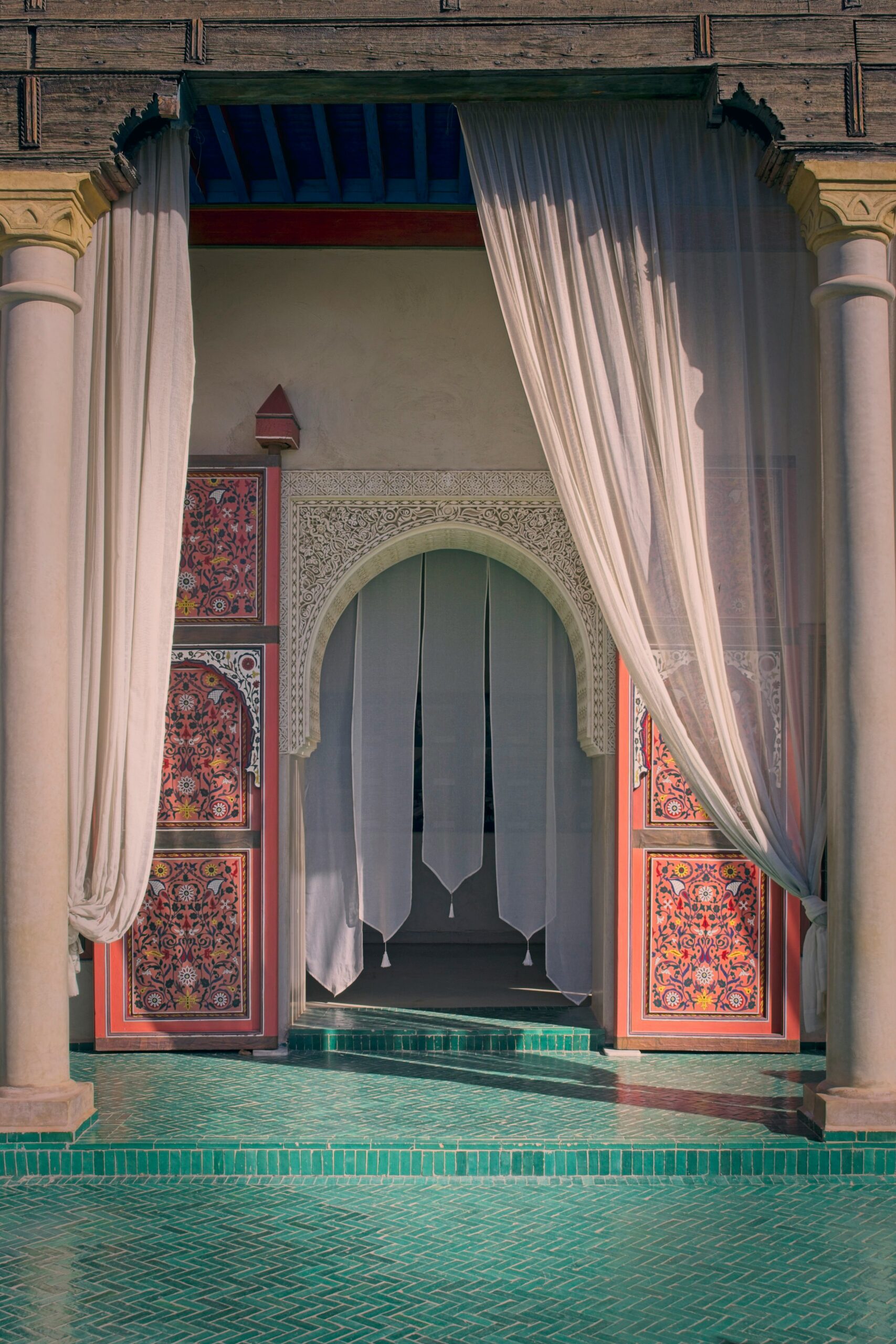 الطابع الإسلامي في التصميم الداخلي.